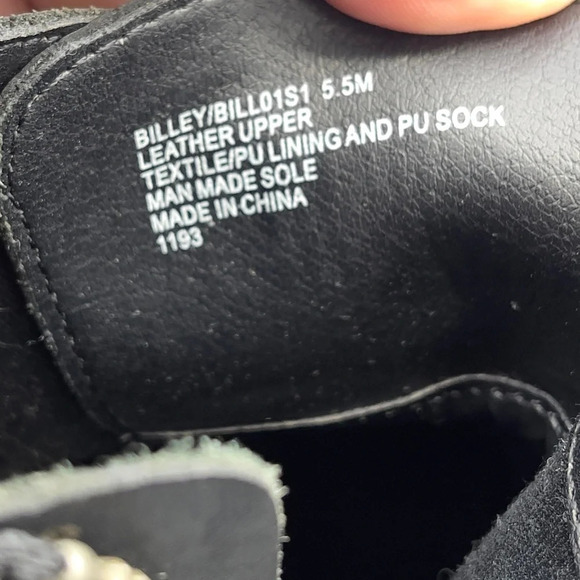 Steve Madden BILLEY 5.5 Bootie Boot Black Silver Buckles Block Heel Leather - Picture 7 of 9